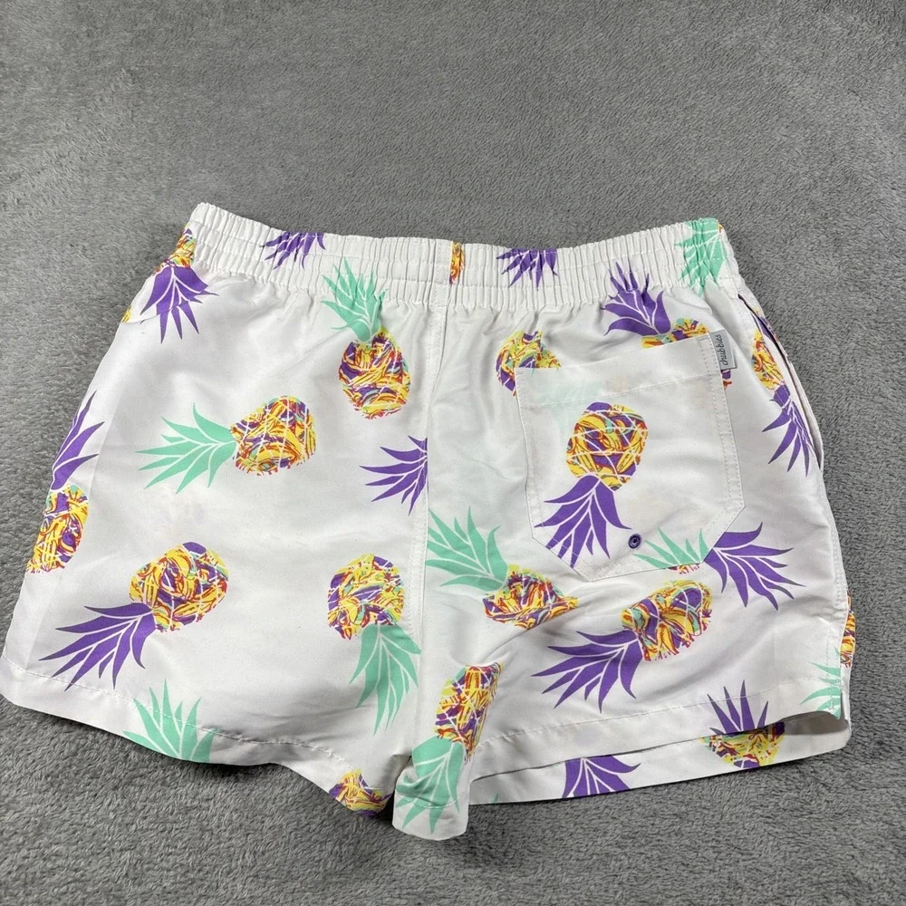 Chubbies Pineapple Print Lined Swim Shorts Trunks Men's Size Medium